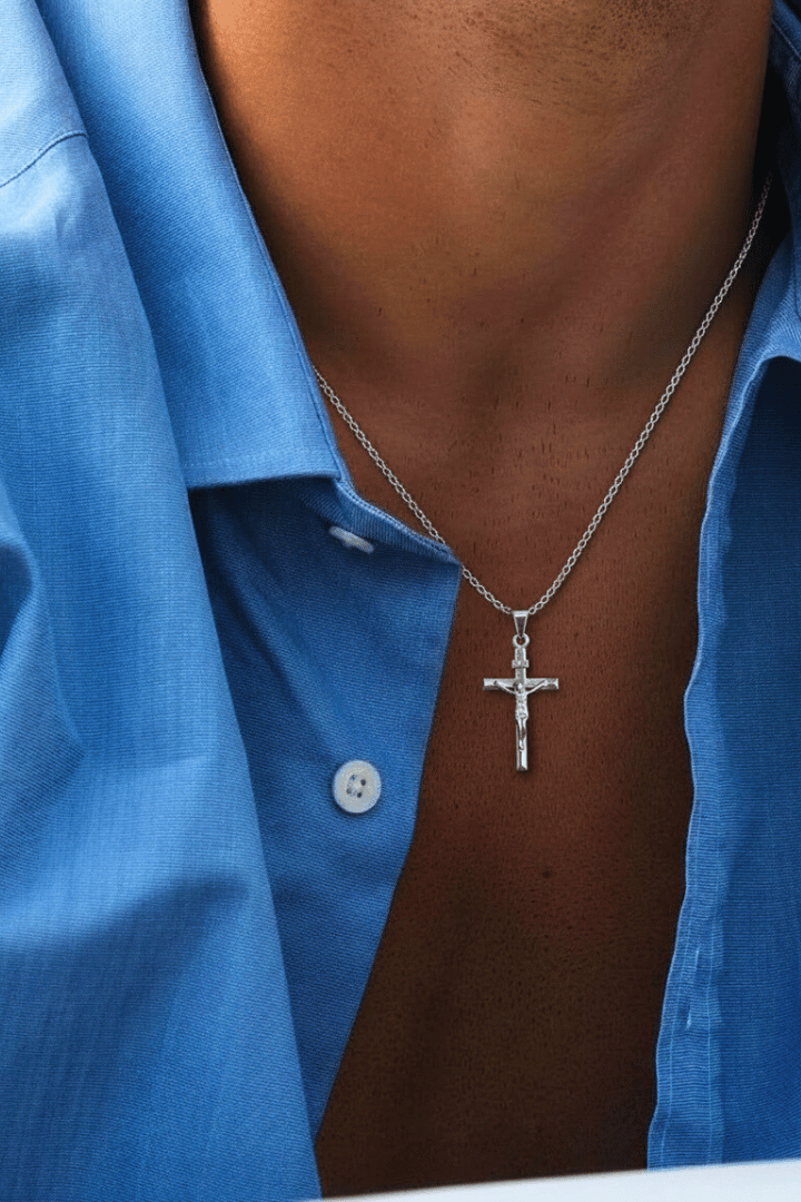 Cross Minimal Pendant