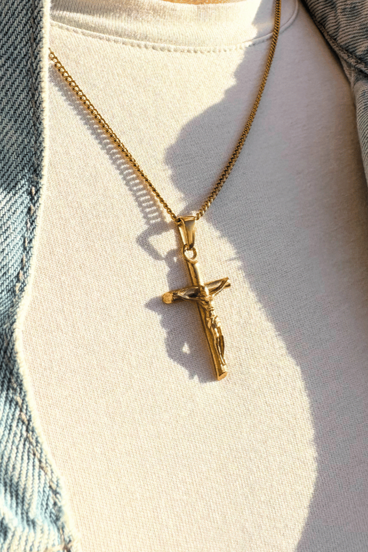 Cross Minimal Pendant Oro