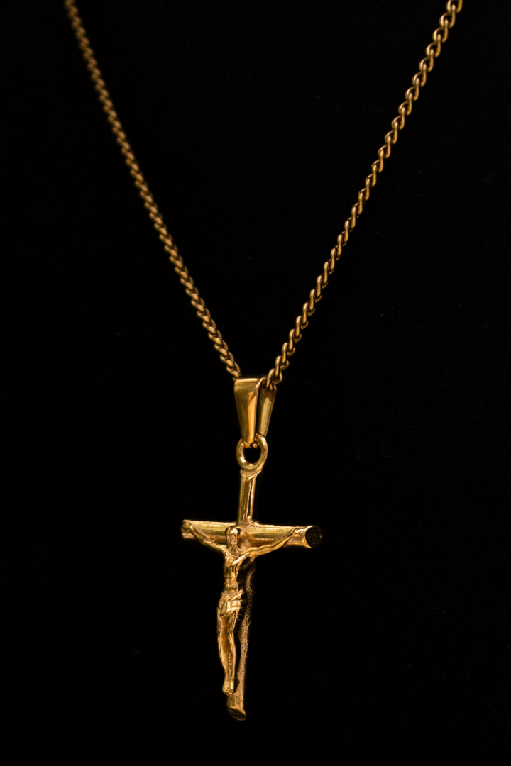 Cross Minimal Pendant Oro