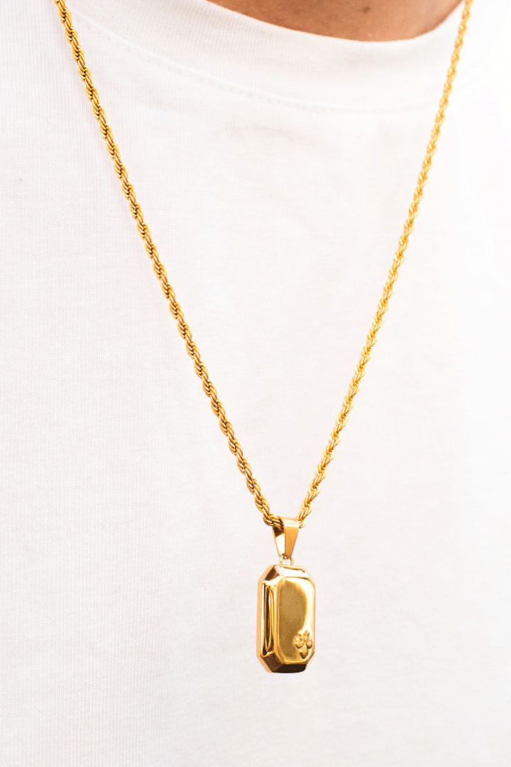 Fleur de lis Oro Pendant