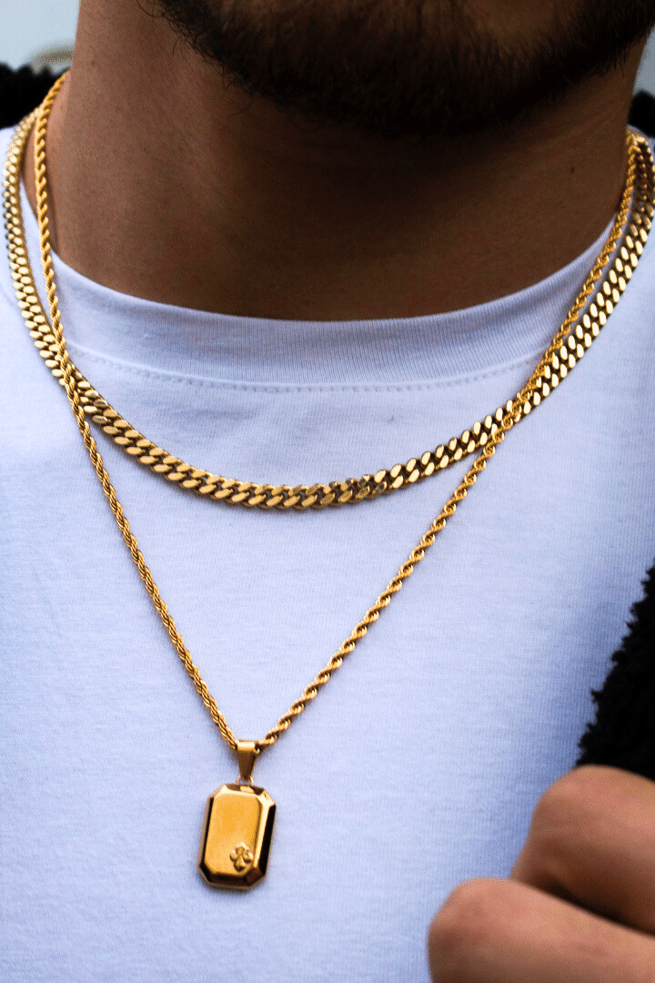 Fleur de lis Oro Pendant